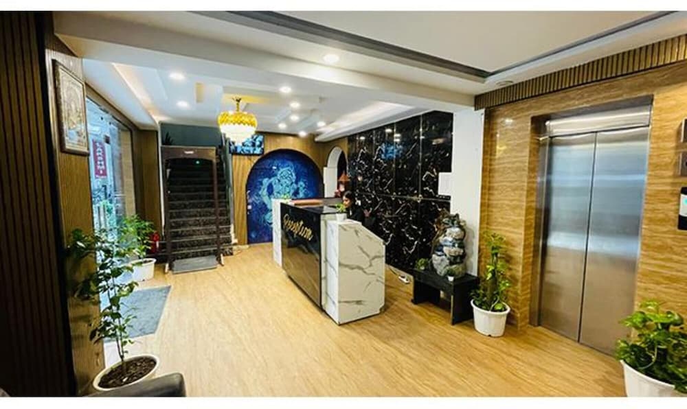 Hotel HSP Suites - Near IGI Airport - New Delhi