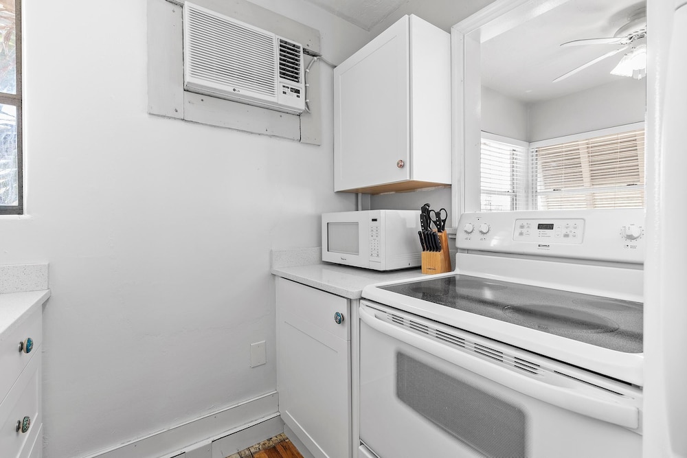 Flagler Suites 4