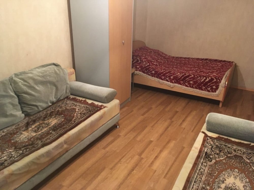 Apartment on Melnichnaya 24