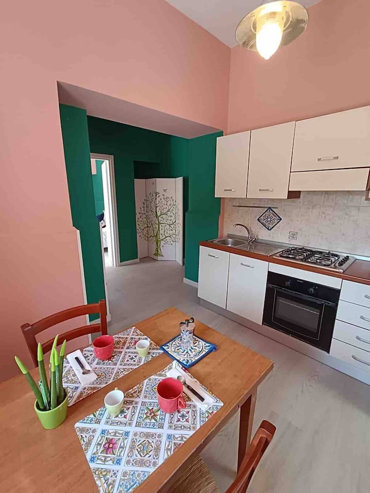 A Refuge Between Green And Blue photo 3