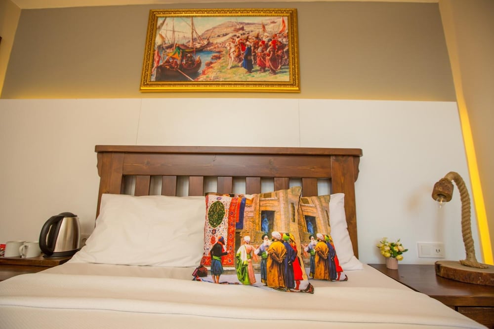 The Peraport Otel - Image 21