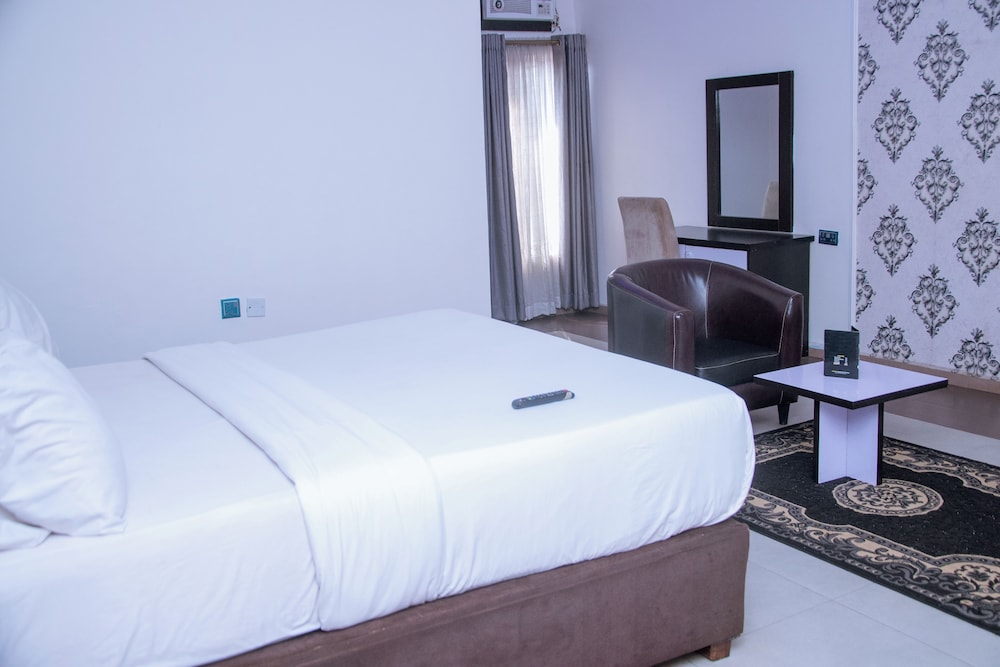 Zoey International Hotels Ltd