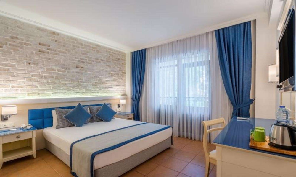 Champion Holiday Village - All Inclusive