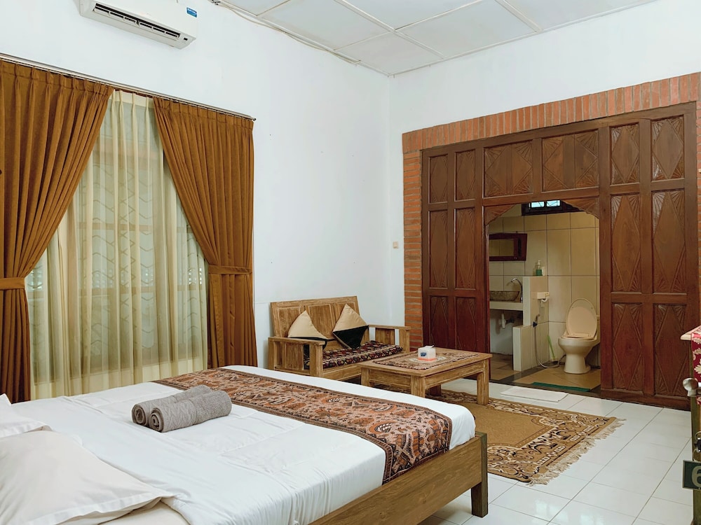 Griya Cemara Homestay