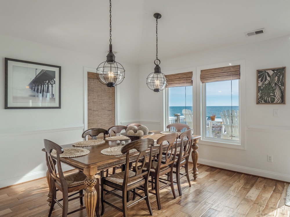 C-Maid by Topsail Realty