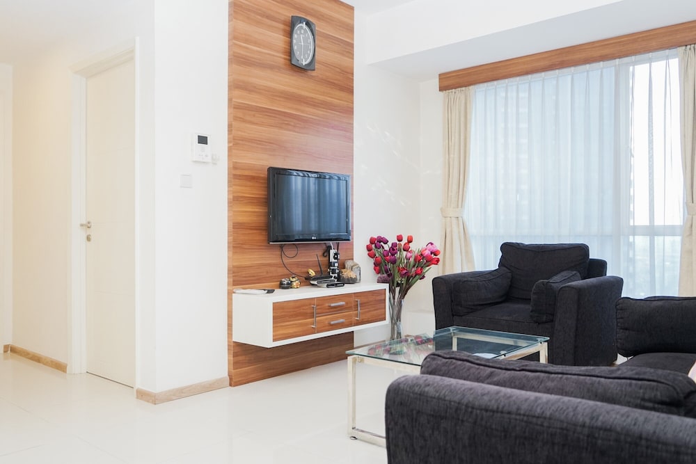Best Modern and Homey 2BR Apartment at Casa Grande Residence, Jakarta - 15