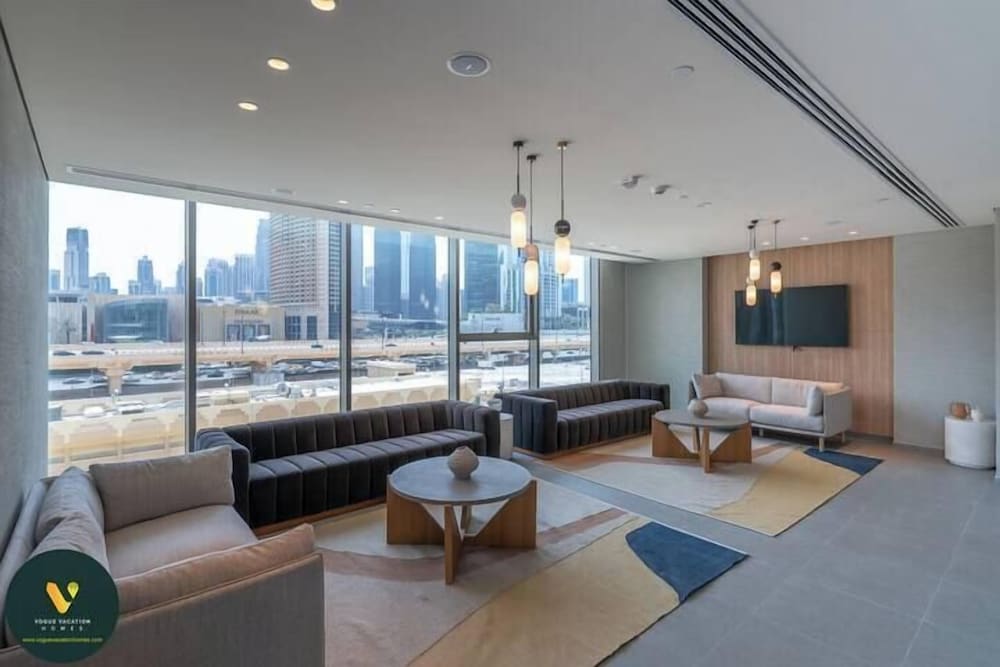 Downtown with Direct Access to Dubai Mal