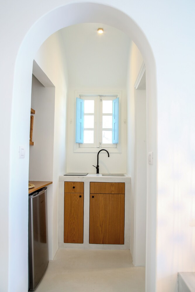 SunSea Living Suites