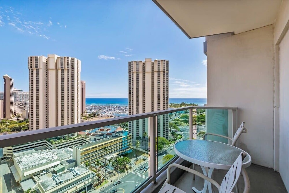 ALA MOANA