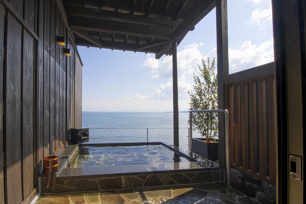 La・se・ri Resort & Stay