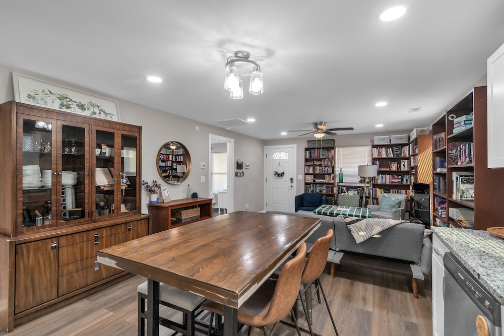 Charming Pet Friendly Concord Retreat 3 Bedroom Home