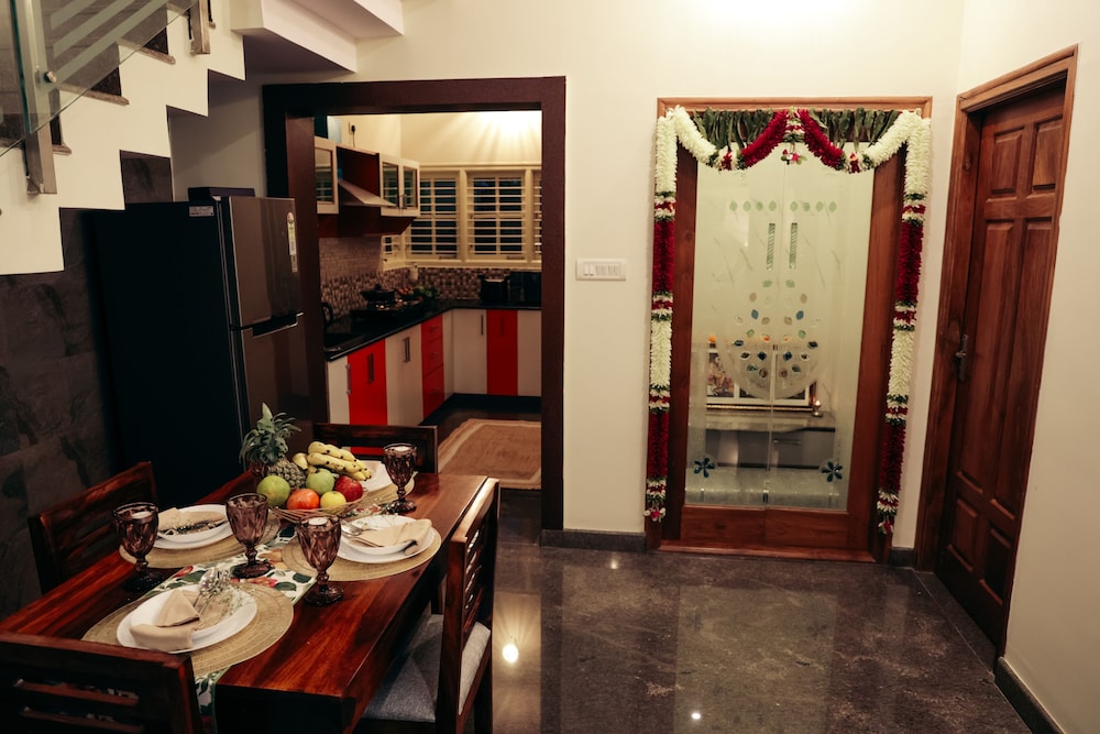 Adhyaya Heritage Reverbed