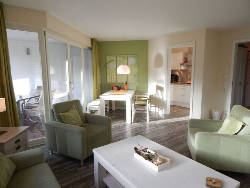 8 Bohler Brise Modern Retreat view 5