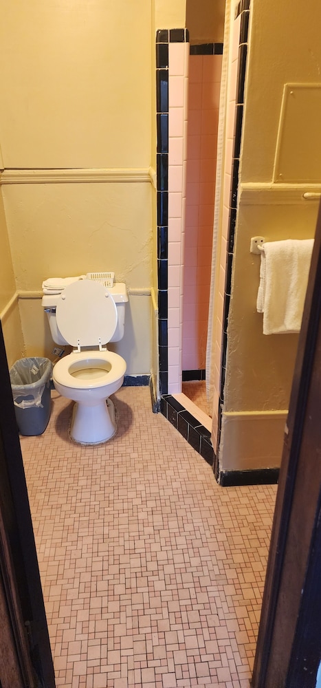 RELAX INN - Property Image 13