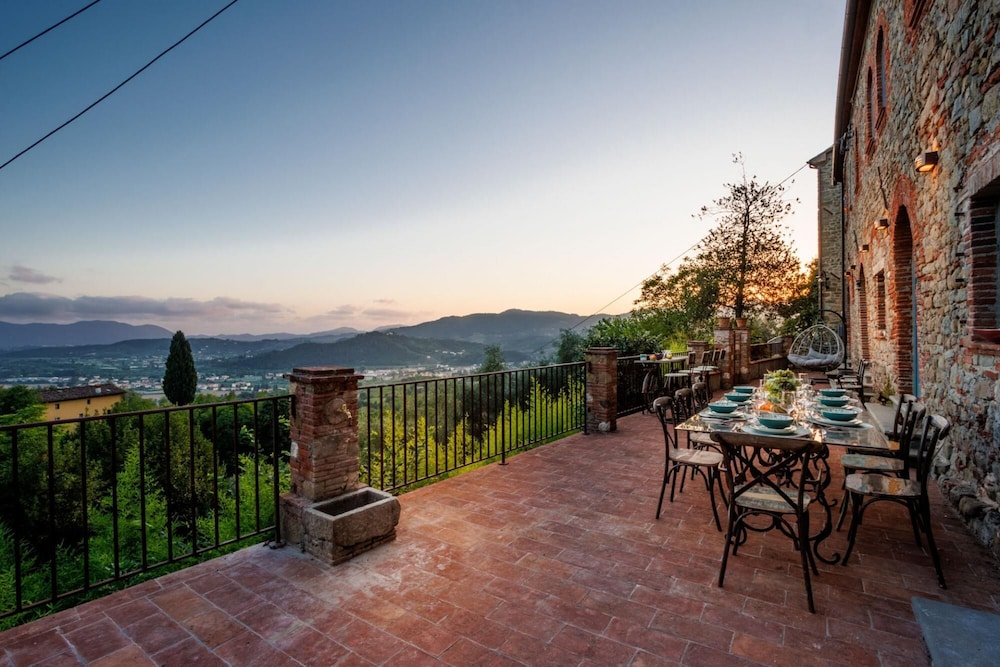 Villa Alice in Lucca view 5