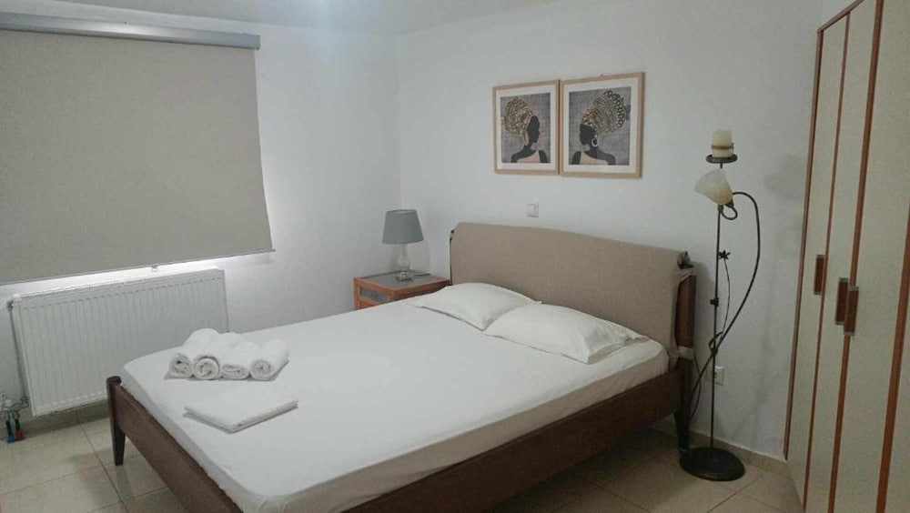 Melina Dream House Retreat at Akoumia