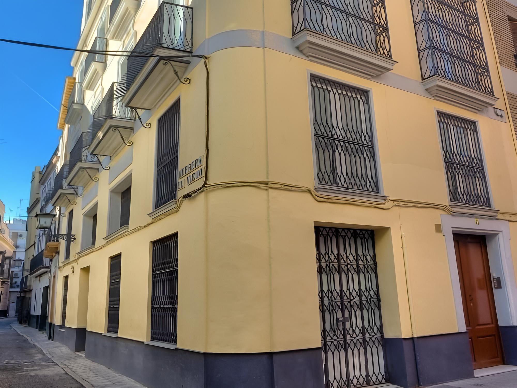 Reservaloen Casa del Museo / Topibe SL