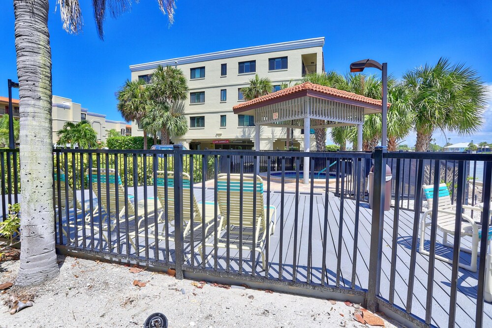 Land's End 5-403 Gulf-bay Front - Premier