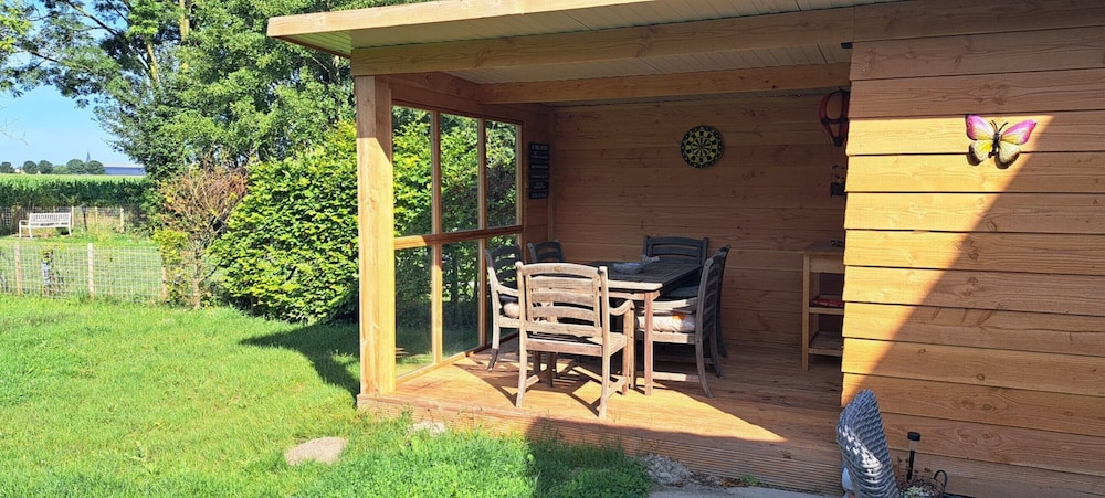 Peaceful Bungalow Near Forest Edge