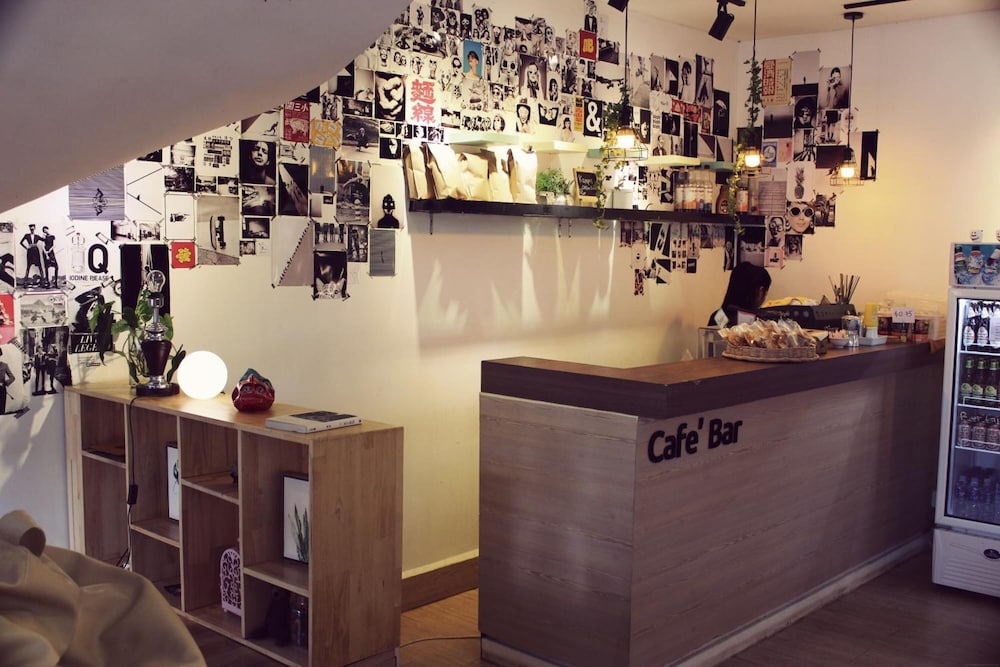 Siem Reap Vacations - Cozycloud Backpackers Hostel - Property Image 12