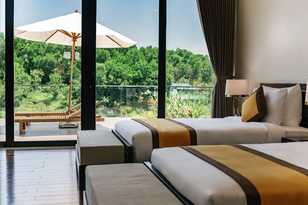 Lamori Resort & Spa