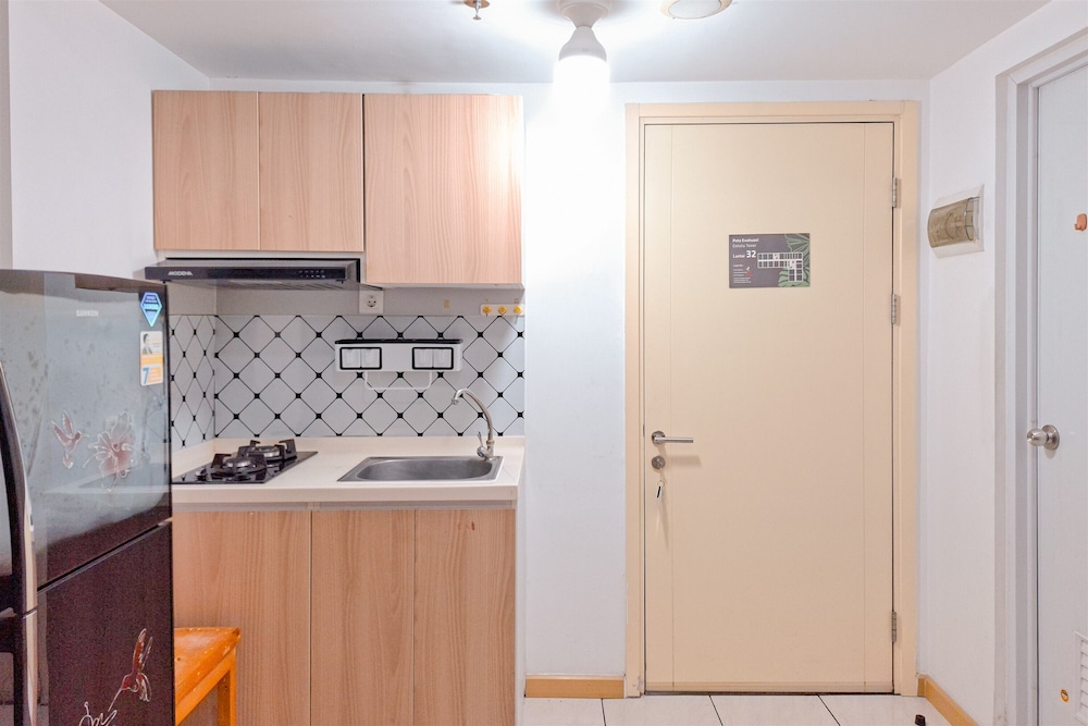 Best Location And Homey 2Br Apartment At M-Town Residence