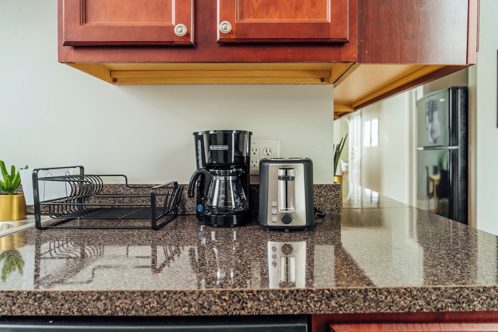 2BR Apt Furnished - Grace 11-1