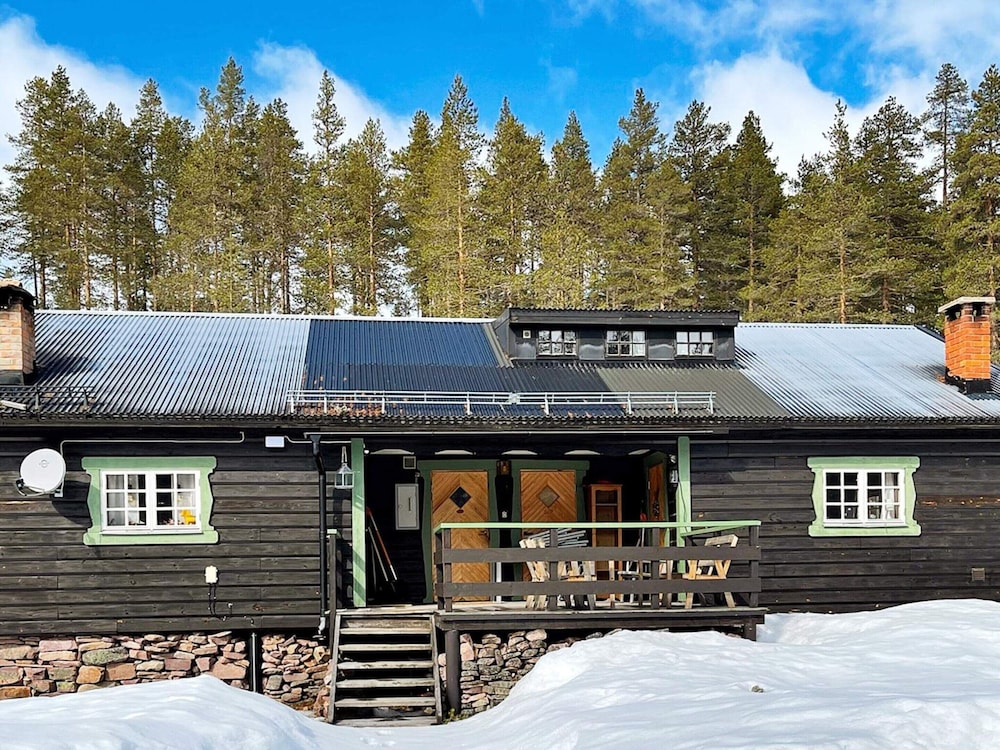 6 Person Holiday Home in Salen