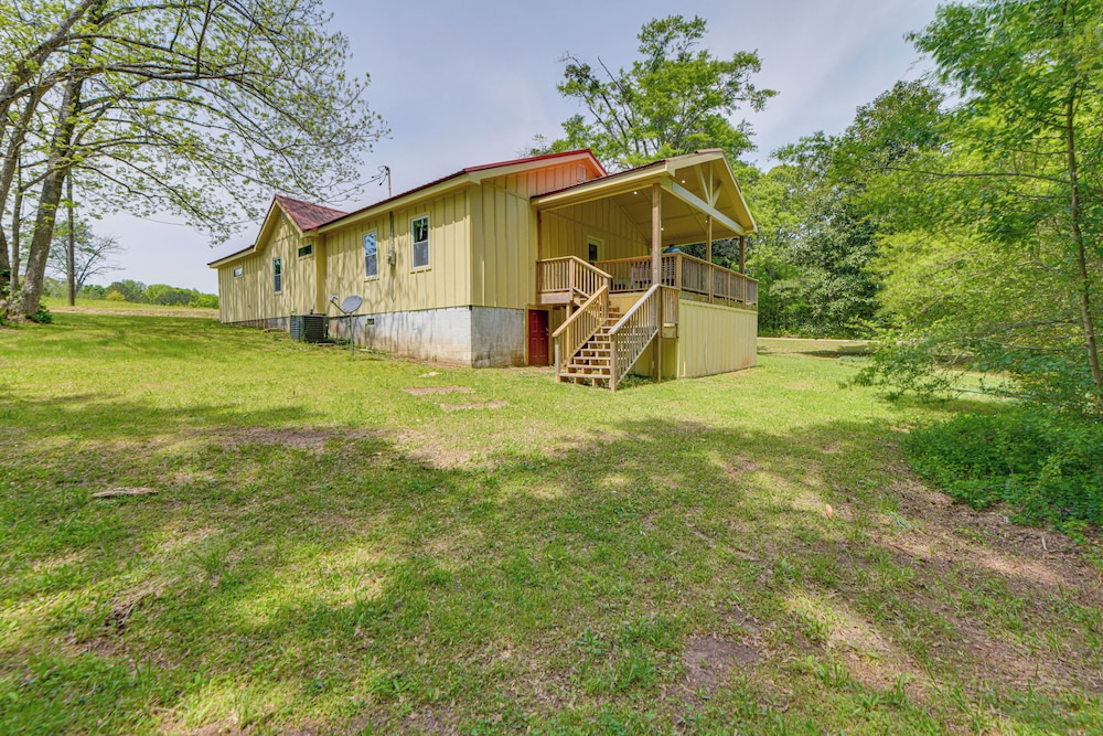 Hike, Swim & Explore: Secluded Hideaway in Shiloh!