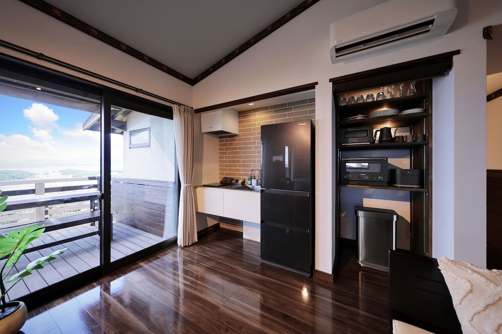 Crystal Villa Shirahama Oceans Dog Resort