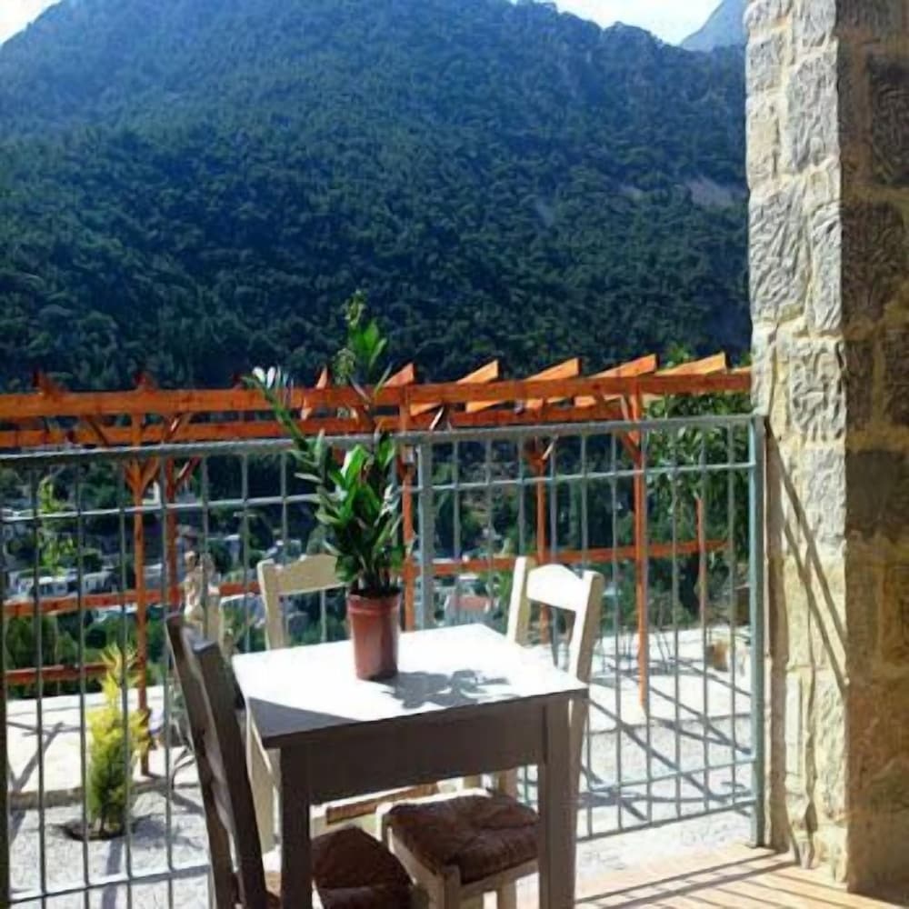 Akros Oreon Green Small Hotel view 5