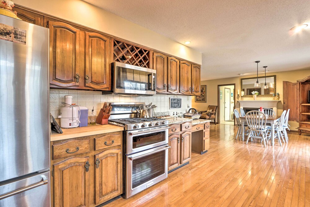 Spacious Home w/ Pond 13 Mi to Columbia! - Property Image 29