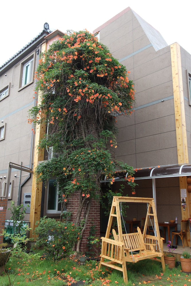 Photo 40