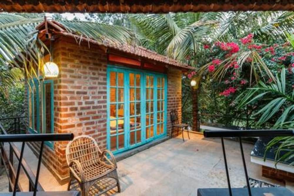 Kerala Style Villa by Stayjade