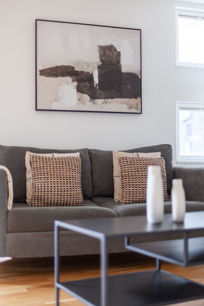 3 Bed Flat by Limehouse Basin