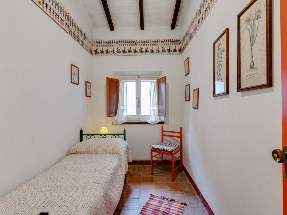 Idyllic Retreat With Shared Pool view 2