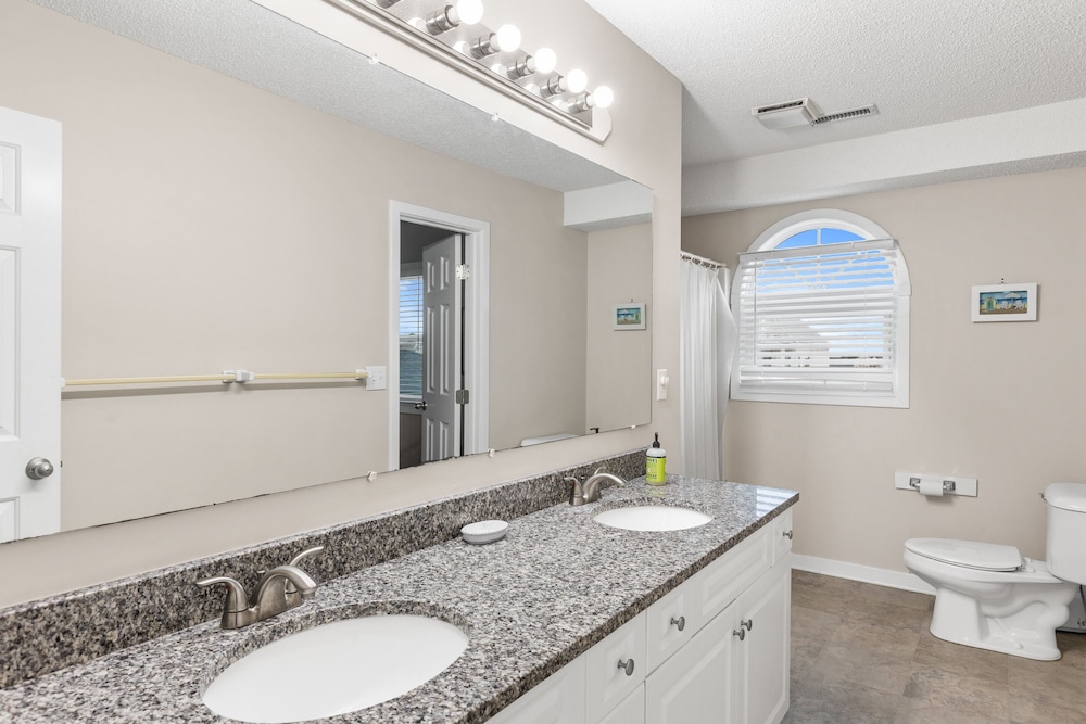 Renegade by Topsail Realty