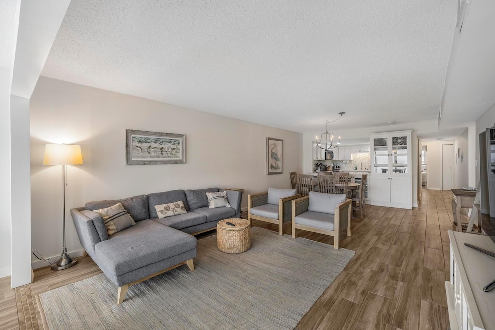 Edgewater West 65