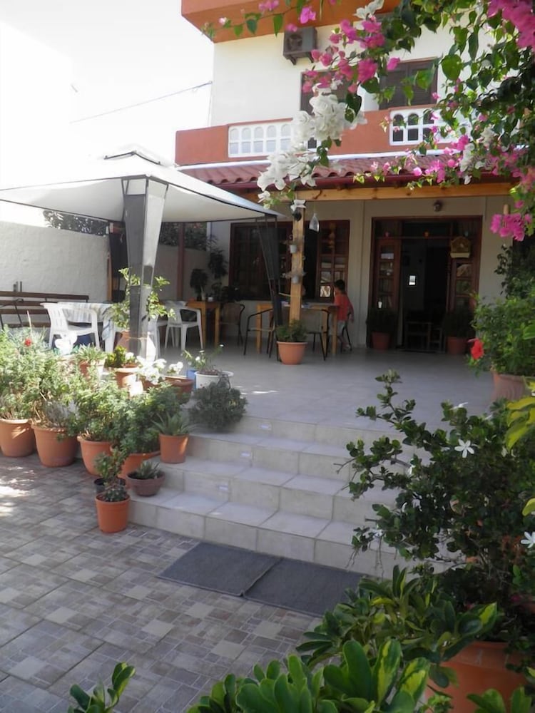 Galaxias Studios view 3