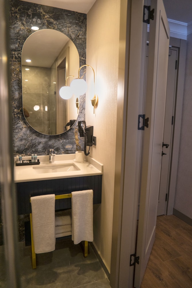 Nevi Otel & Süitler İstanbul Taksim - Image 34