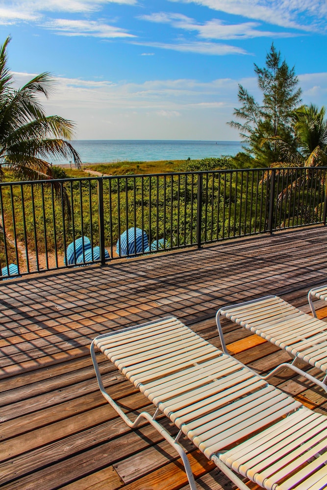 Sand Dune Shores view 4