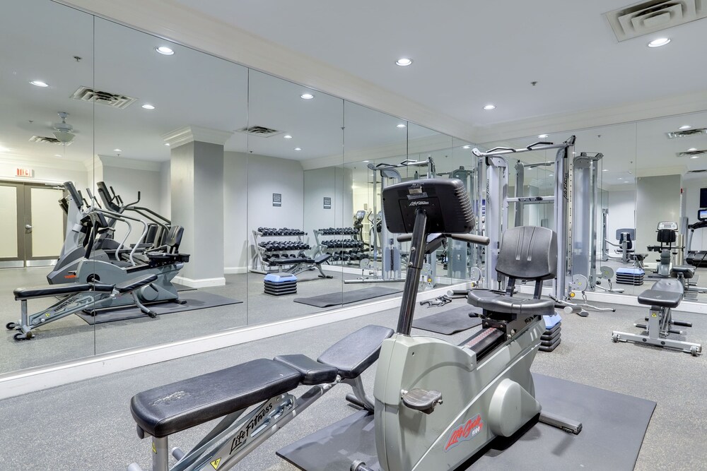 Fascinating Apt in Ballston With Gym