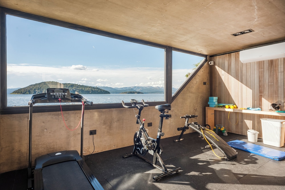 WaOne Lake Homes
