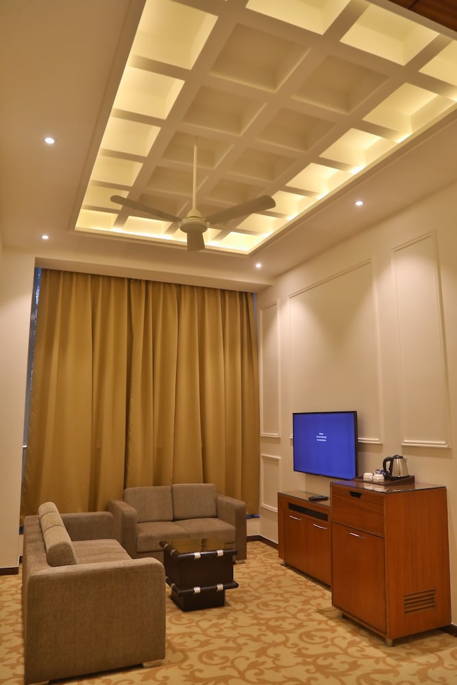 Aveo by Amatra- Kashipur