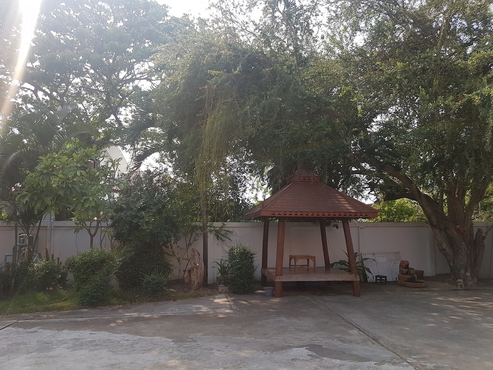 Wanjai Resort