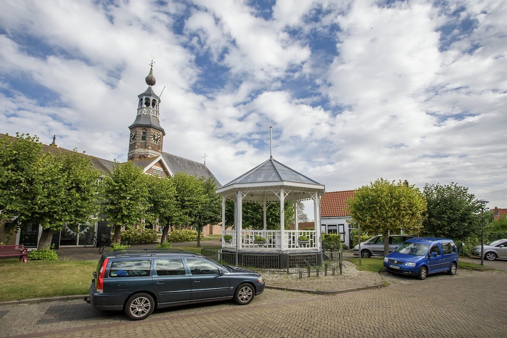 Terrace Apartment in Kattendijke view 4
