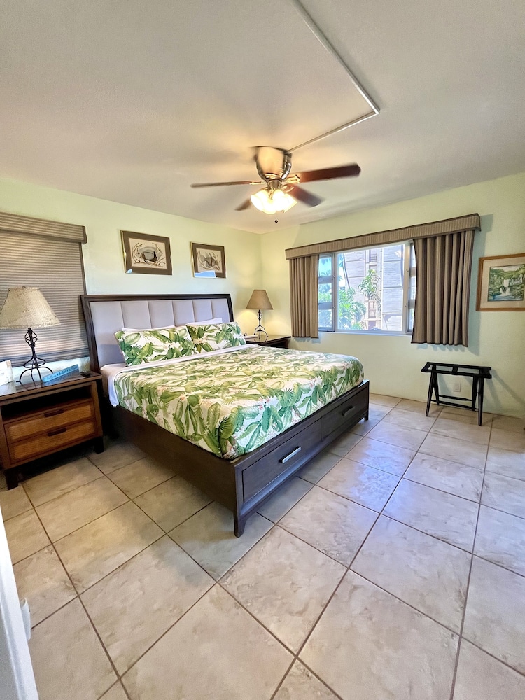 Menehune Shores 227 2 Bedroom Condo