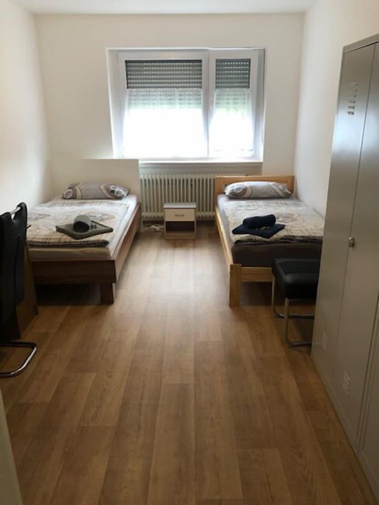 Boardinghouse Elvira Schrimpf view 4