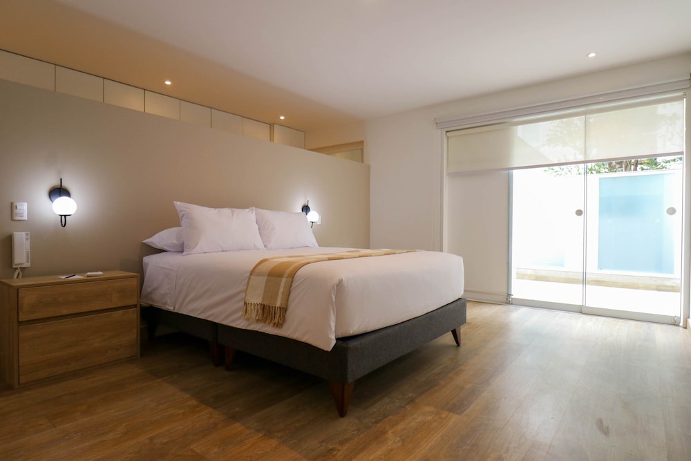 w Stunning 1BR Near Malecon in Barranco