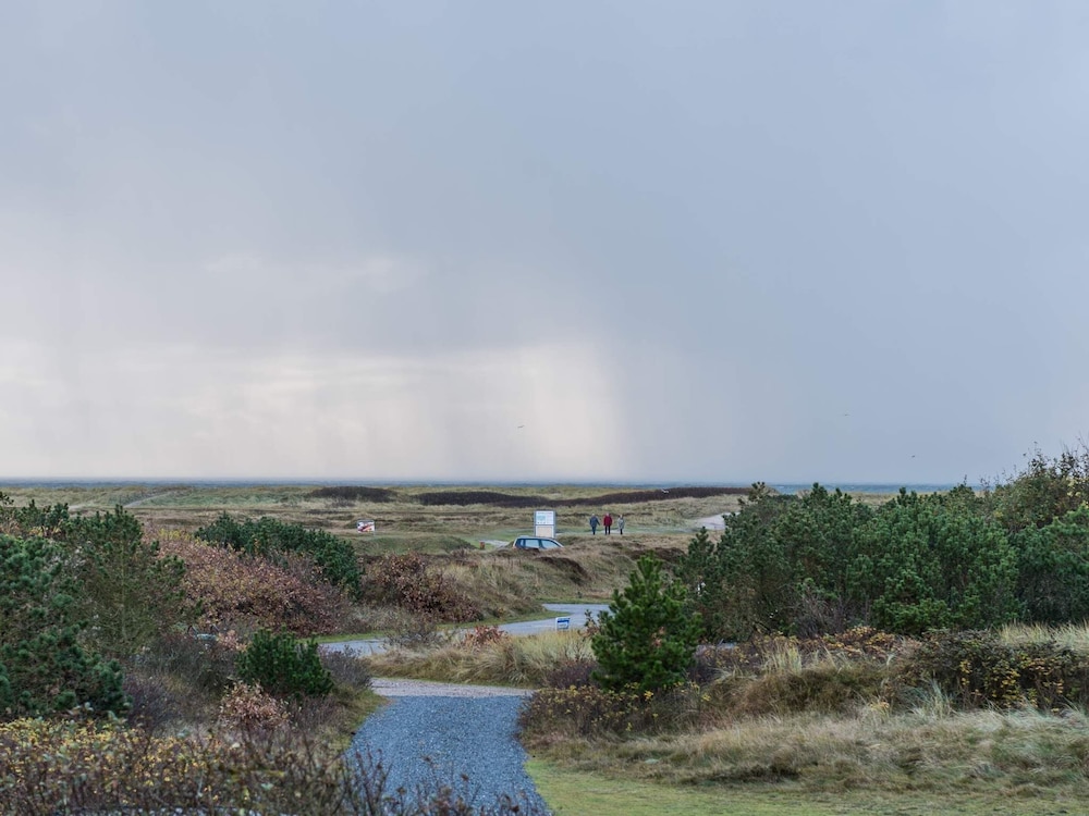 6 Person Holiday Home in Blavand